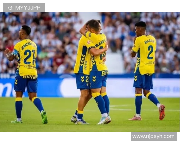 富恩拉不雷达迎战韦斯卡争夺西乙联赛关键三分的精彩对决