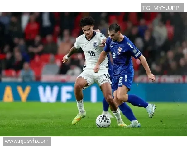 瓜帅爆改20岁新星大获成功：从中场转后卫现在成三狮首发